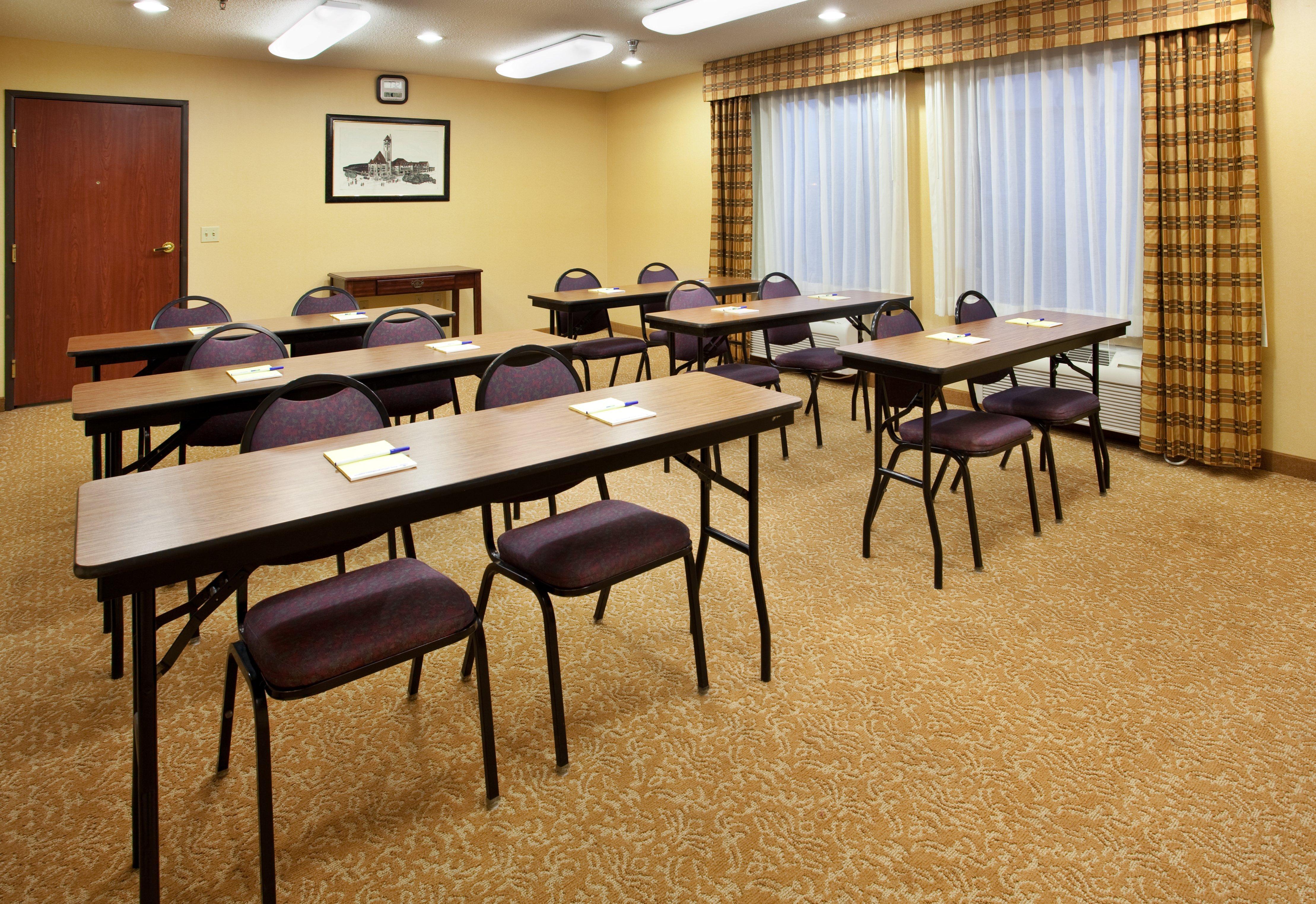 Holiday Inn Express Hotel & Suites Fenton/I-44 By Ihg Екстериор снимка