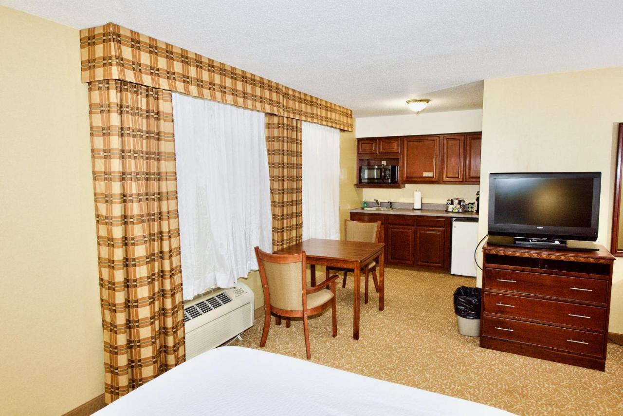 Holiday Inn Express Hotel & Suites Fenton/I-44 By Ihg Екстериор снимка