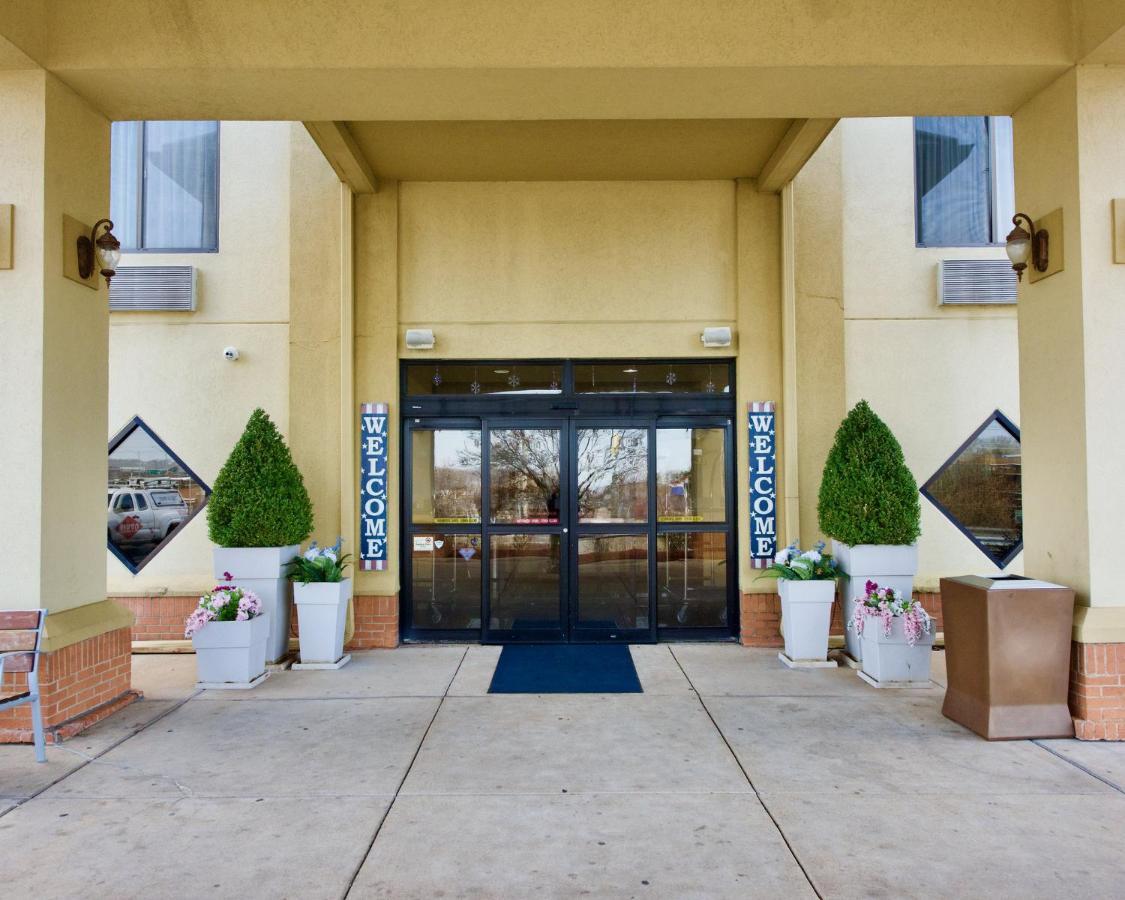 Holiday Inn Express Hotel & Suites Fenton/I-44 By Ihg Екстериор снимка