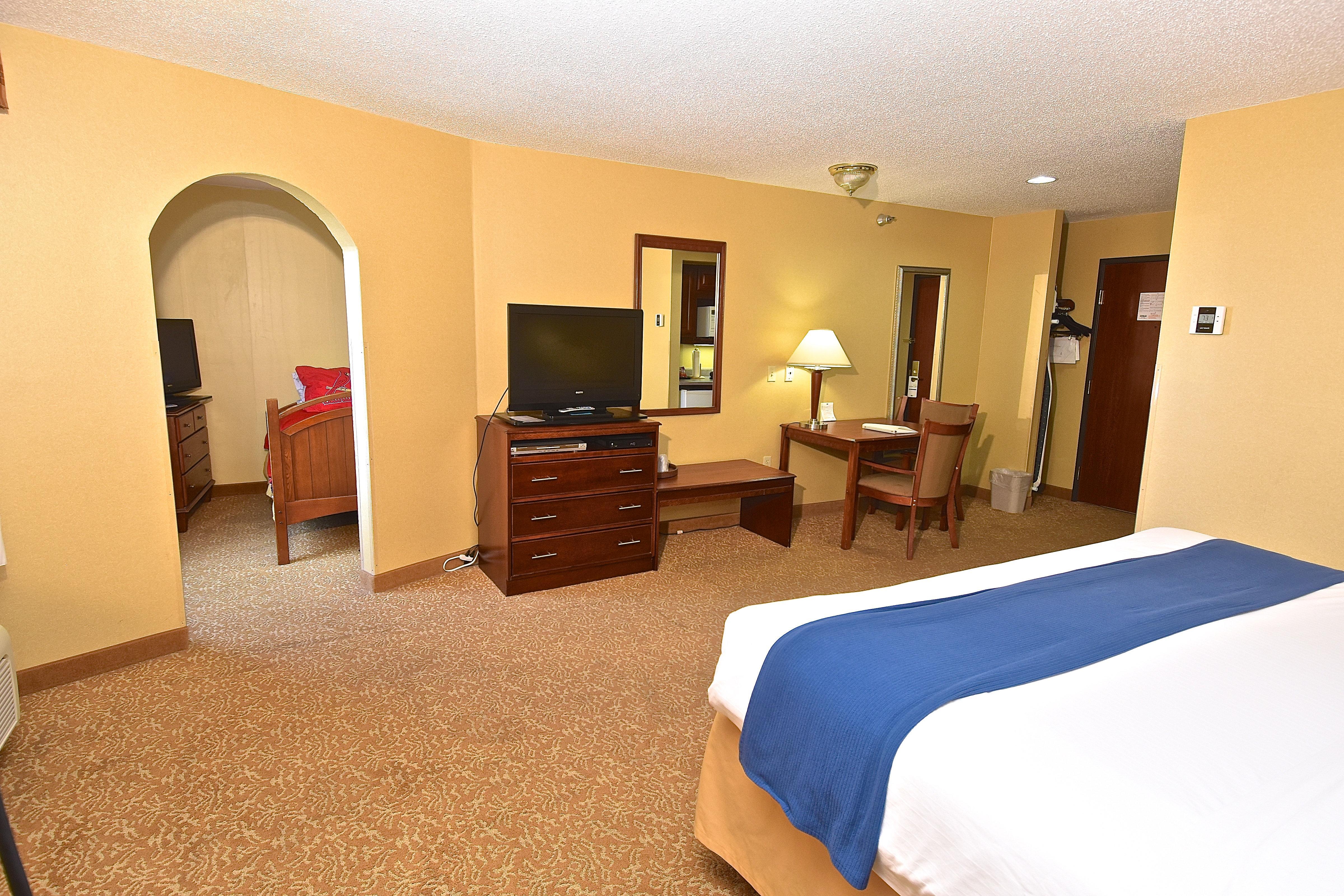 Holiday Inn Express Hotel & Suites Fenton/I-44 By Ihg Екстериор снимка